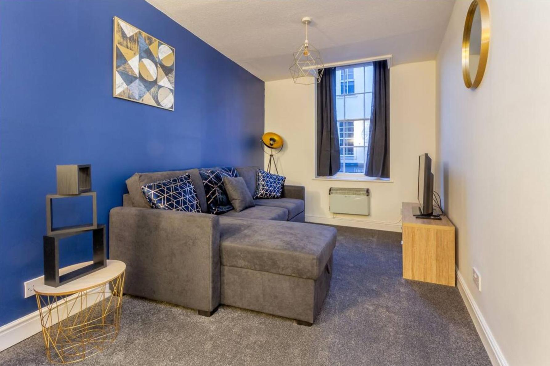 Host & - New Street Apartment Worcester